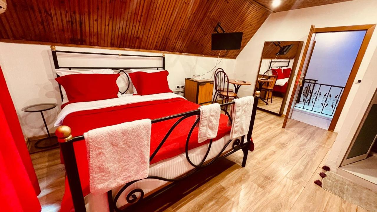 Hotel Drinos Tirana Esterno foto