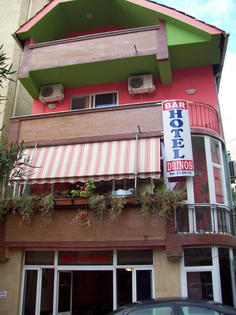 Hotel Drinos Tirana Esterno foto